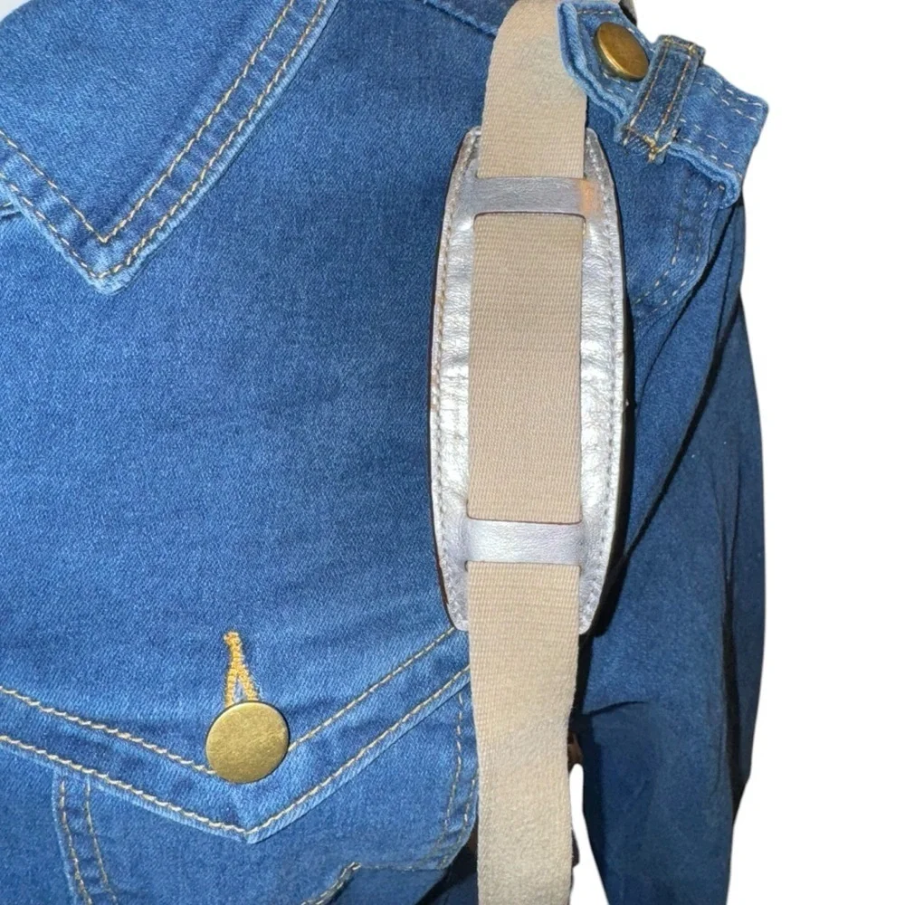 Coach “Julia” Crossbody Silver Metallic Monogram Purse Refurbished 8.5x7.5 - Picture 5 of 11